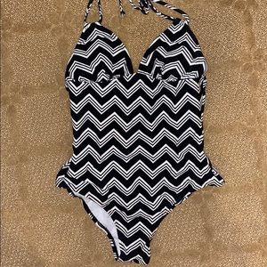 Zig zag Swimsuit
